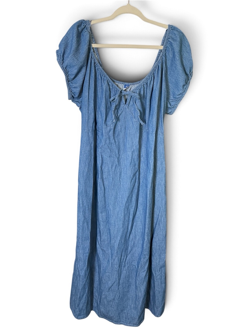 Old Navy 2x blue denim-like milkmaid dress